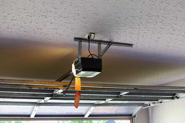 Lake Stevens Garage Door Opener Repair